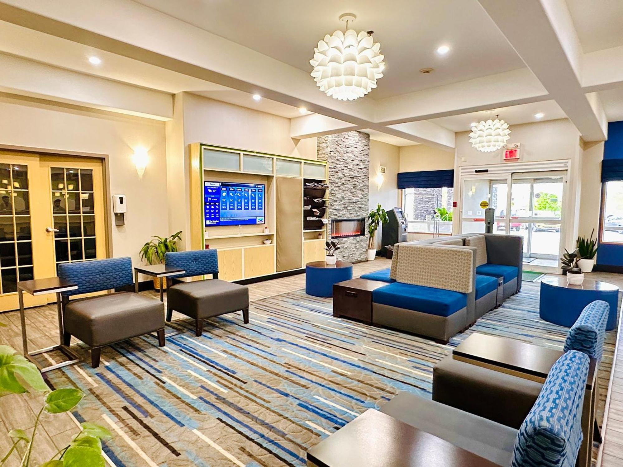 Holiday Inn Hotel & Suites Regina By Ihg Zewnętrze zdjęcie