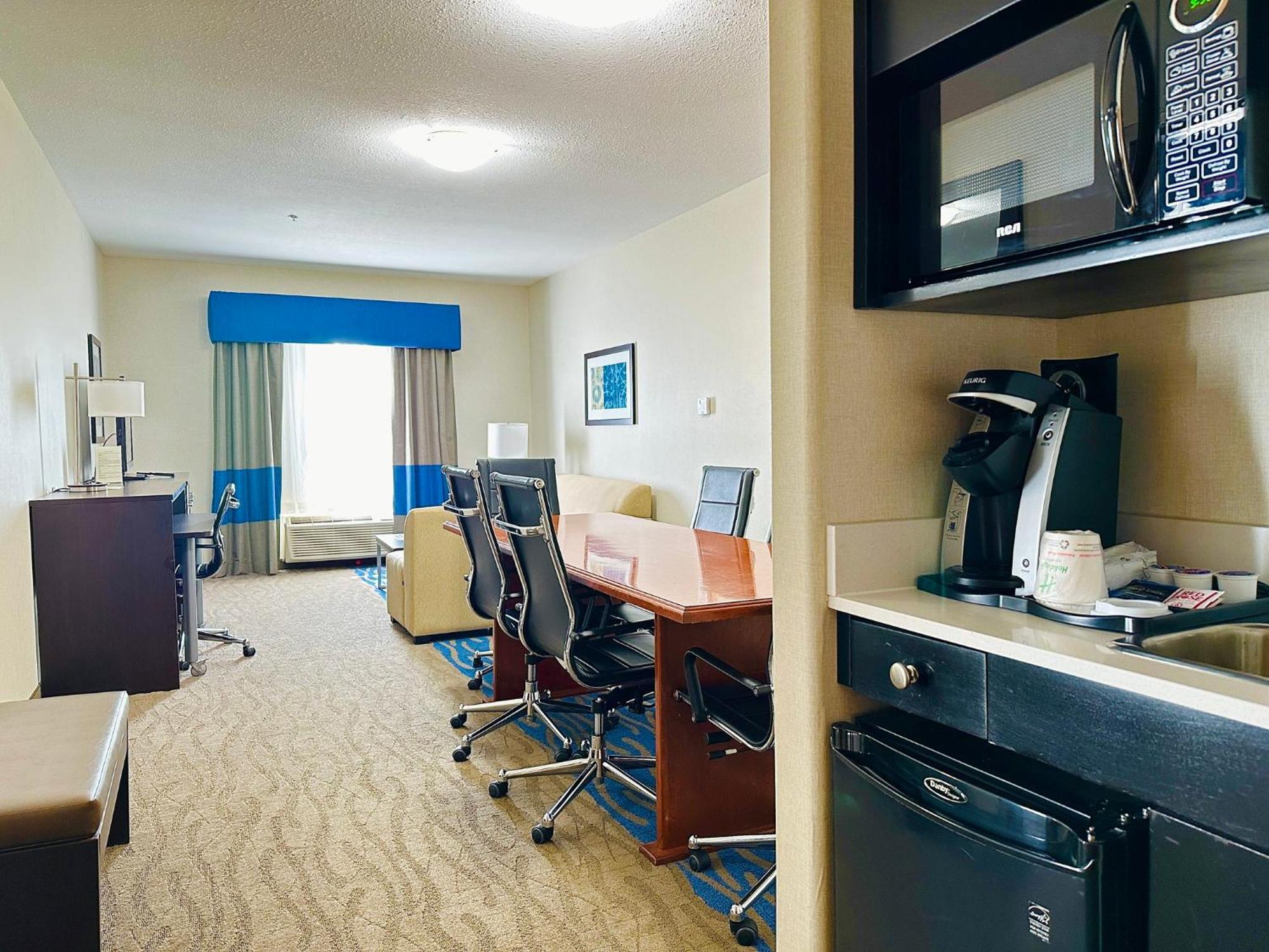 Holiday Inn Hotel & Suites Regina By Ihg Zewnętrze zdjęcie